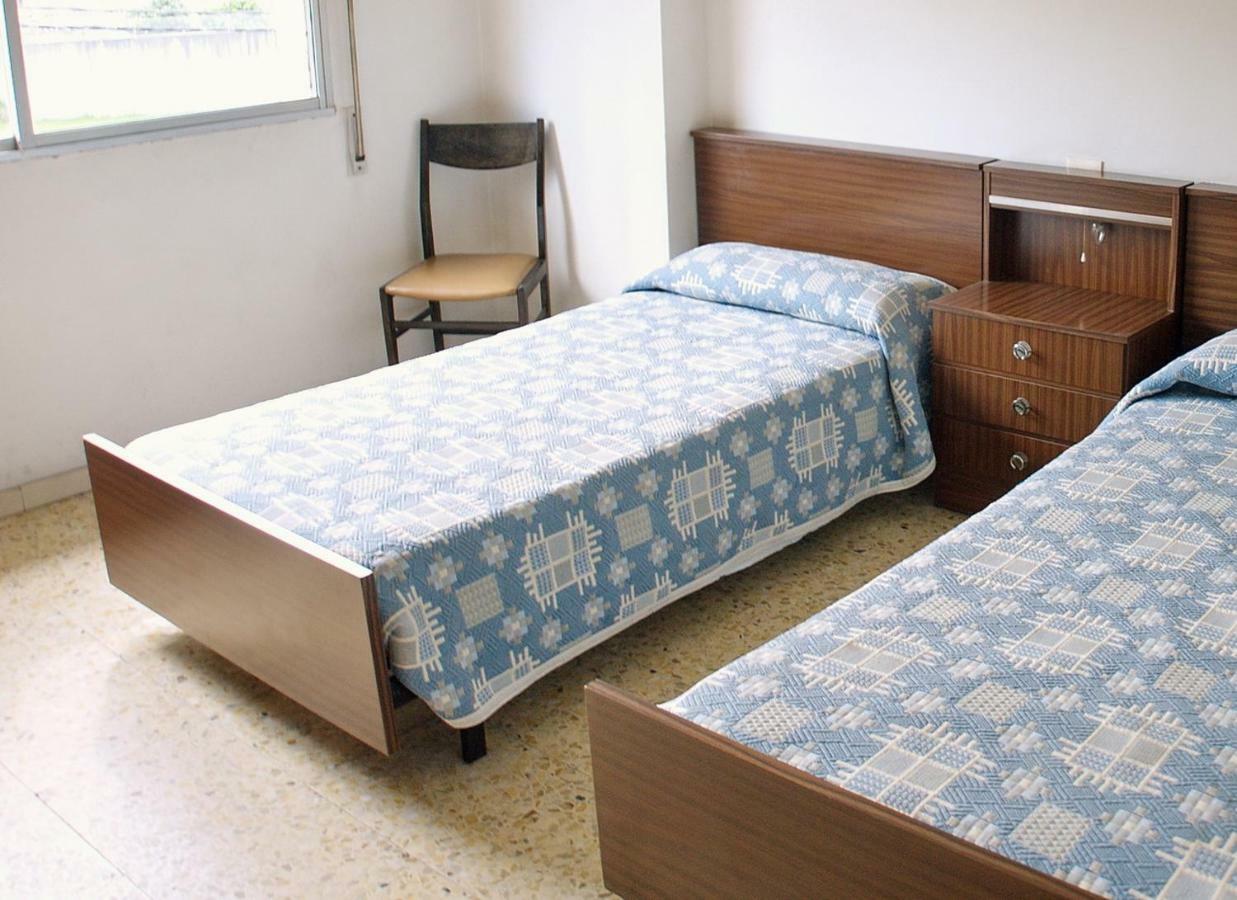 Apartamentos Vacacionales Caracas Sanxenxo Eksteriør billede
